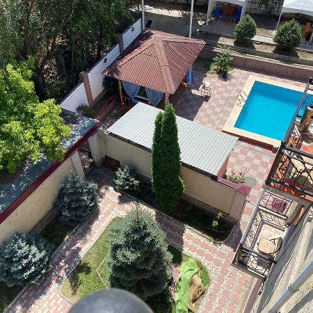 King House Hotel Бішкек Екстер'єр фото