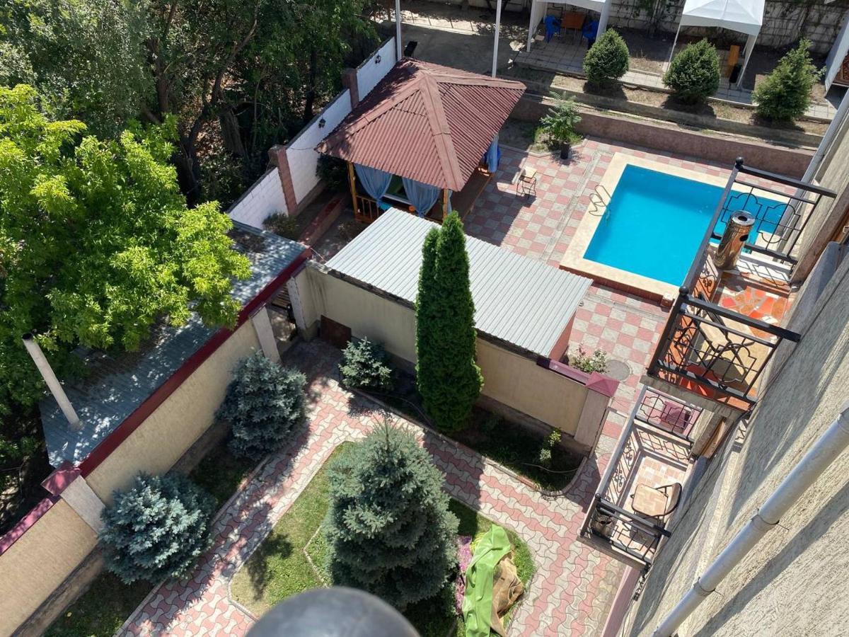 King House Hotel Бішкек Екстер'єр фото
