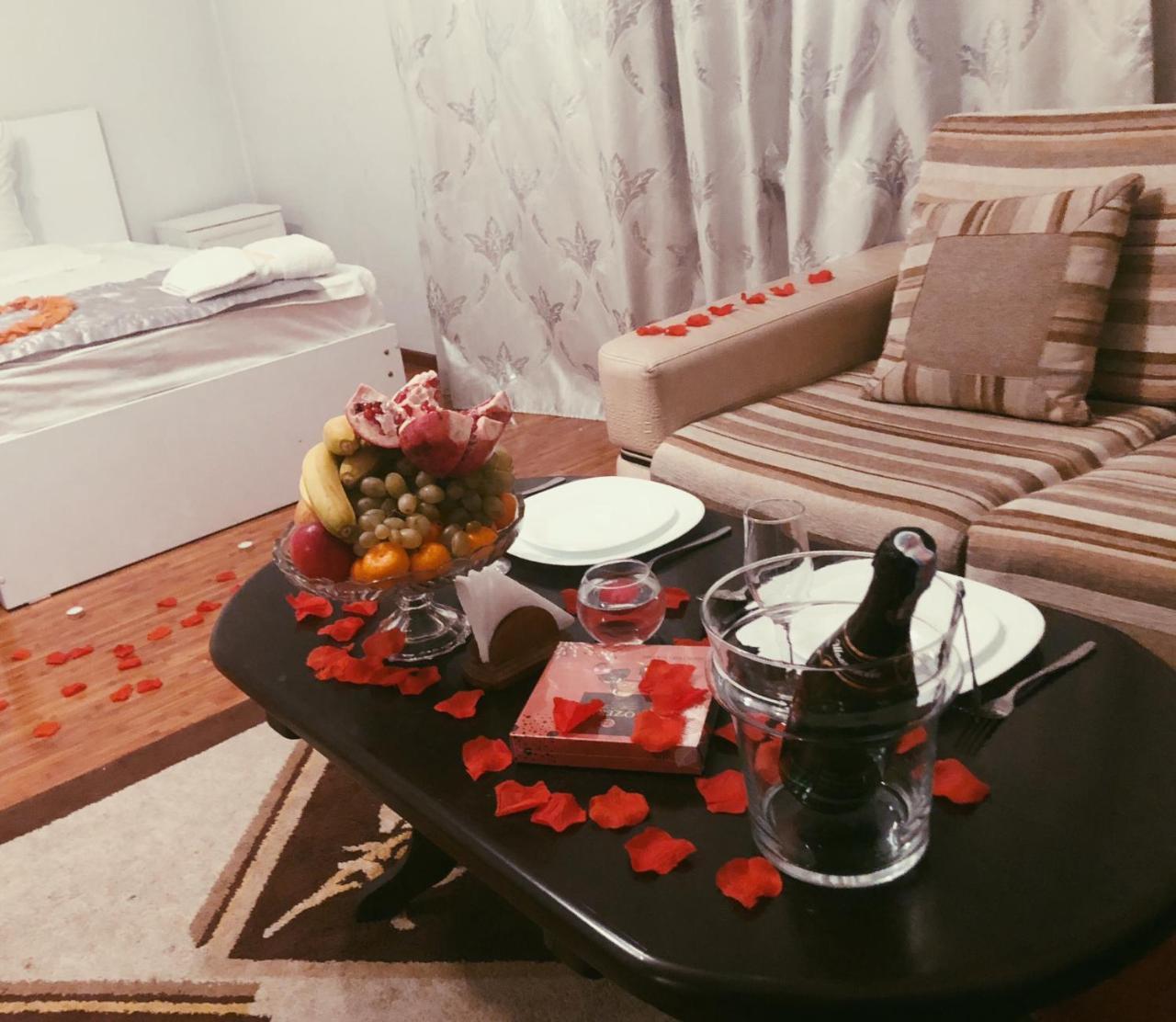 King House Hotel Бішкек Екстер'єр фото