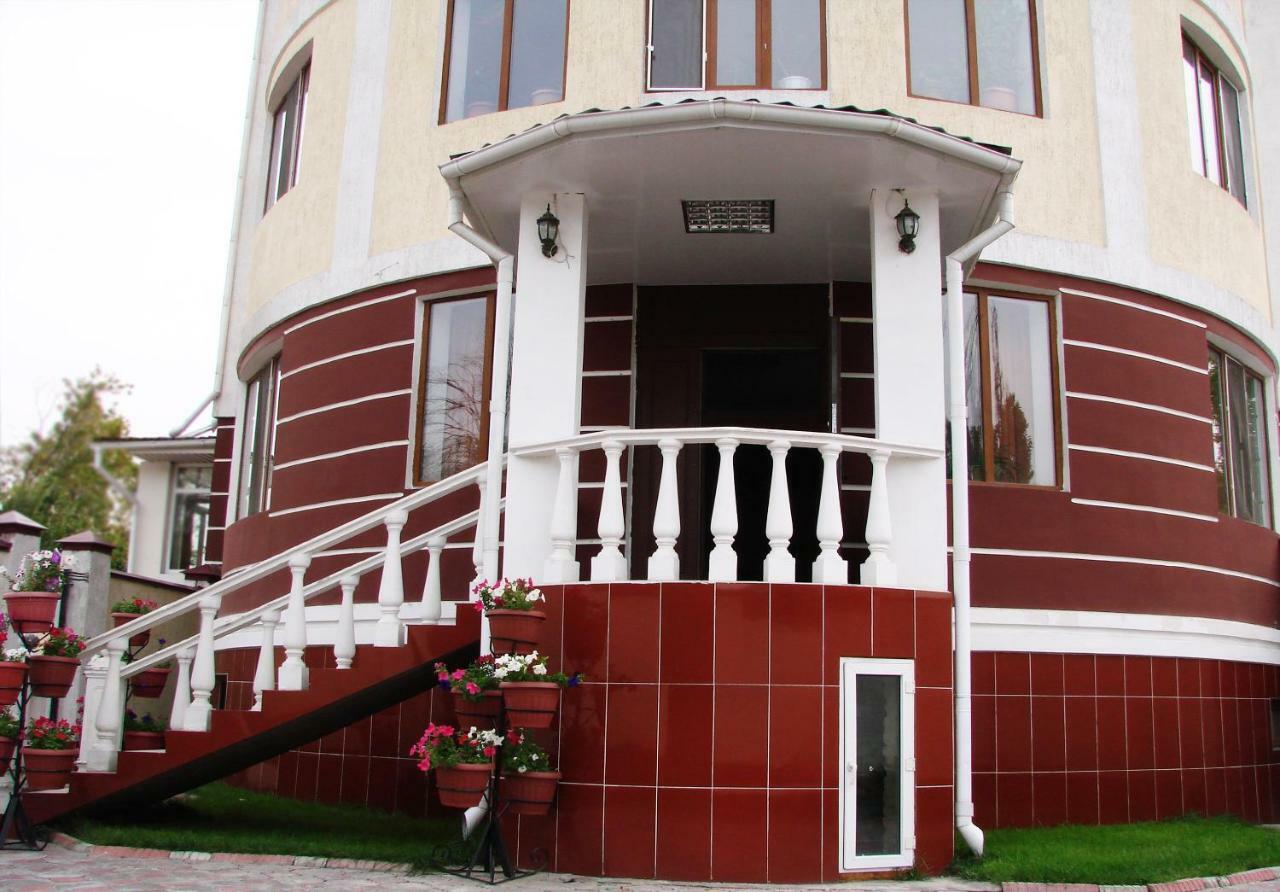 King House Hotel Бішкек Екстер'єр фото