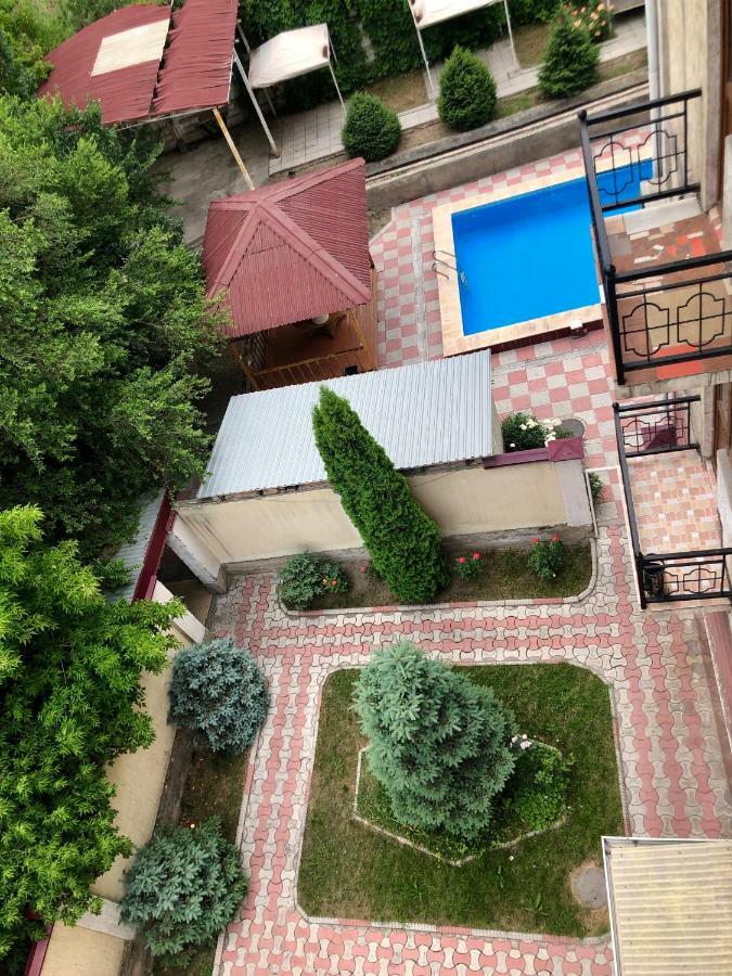 King House Hotel Бішкек Екстер'єр фото